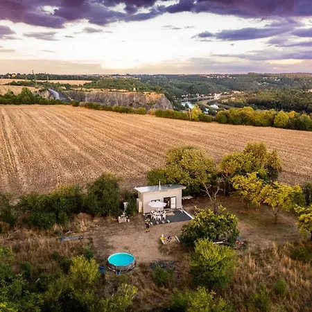 Tiny House - V Rezi U Prahy Apartamento