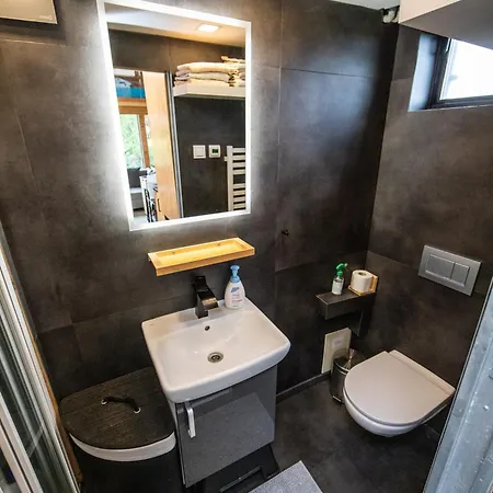 Apartamento Tiny House - V Rezi U Prahy Husinec (Prague-East)