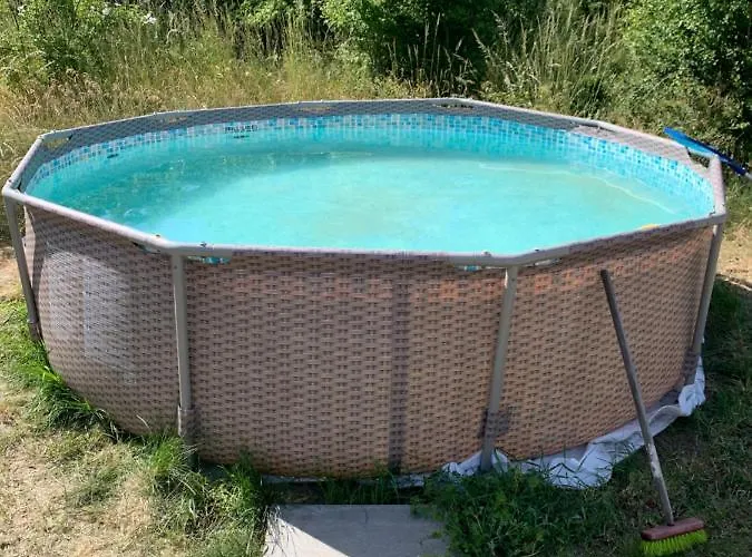 Tiny House - V Rezi U Prahy 公寓